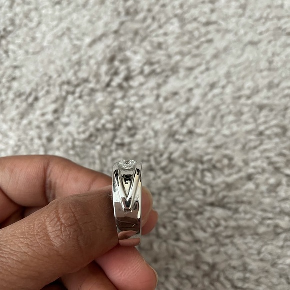 .60 ct diamond ring in Brilliance.com; size-8.25 - Picture 5 of 6